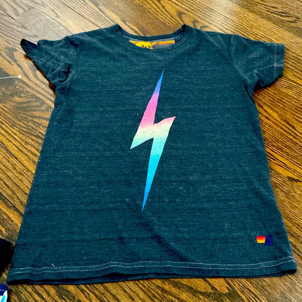 Aviator  Nation tee!! Used loved voyage looking w wear but a fun piece!